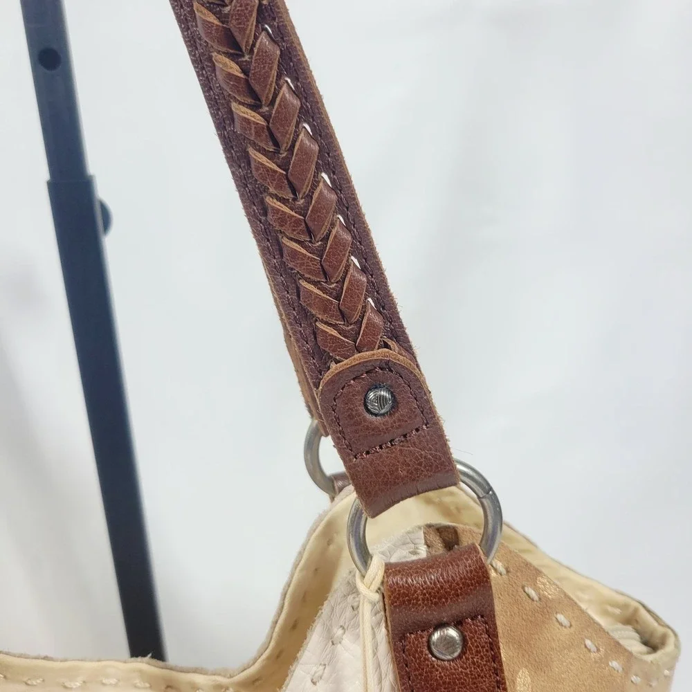 The Sak Vintage Pebbled Leather Hobo Bag Cream And Tan Double Shoulder Straps